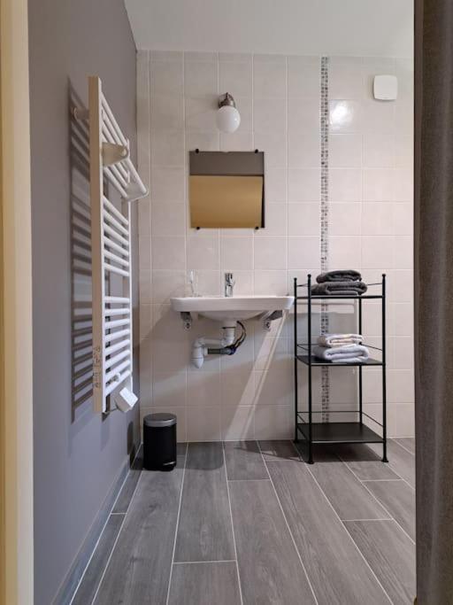 Le Logement Des Barthes Mongauzy Extérieur photo